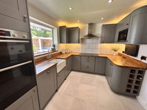 Photo 24- click for photo gallery